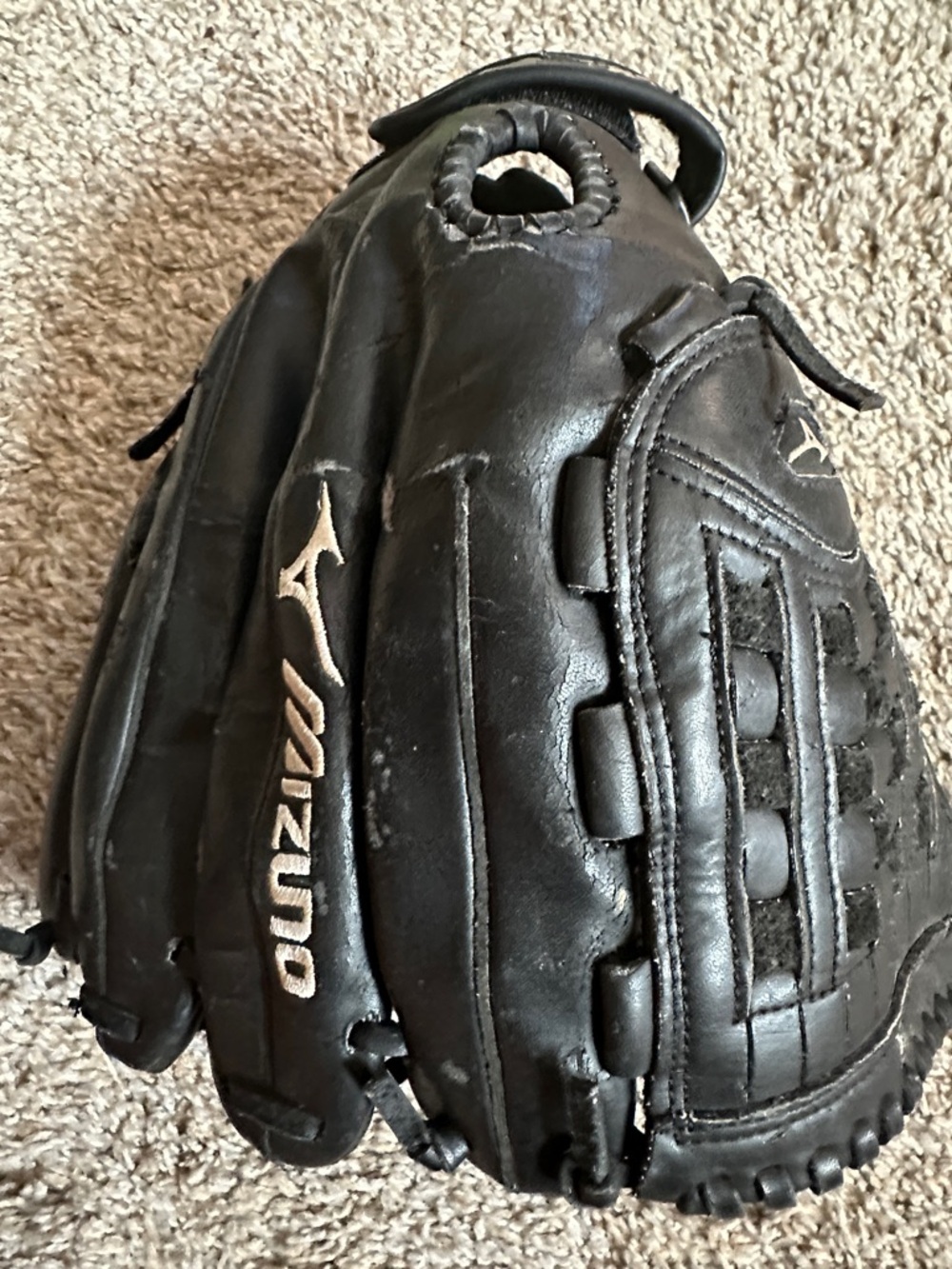 Mizuno Black Leather Baseball Glove 13”” pro model